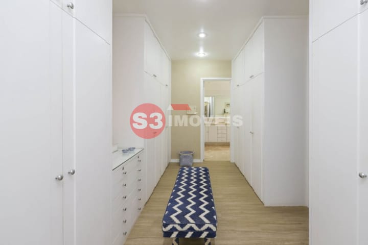 Casa à venda com 4 quartos, 449m² - Foto 25