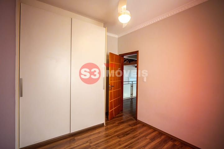 Casa à venda com 4 quartos, 297m² - Foto 26