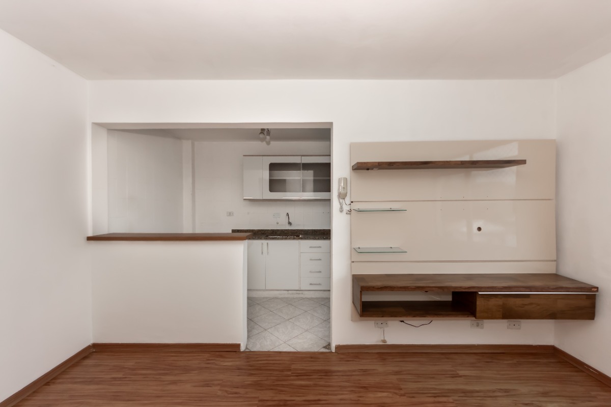 Apartamento à venda com 2 quartos, 70m² - Foto 1