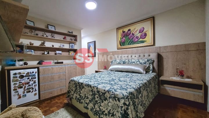 Casa à venda com 3 quartos, 301m² - Foto 29