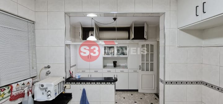 Apartamento à venda com 3 quartos, 157m² - Foto 12