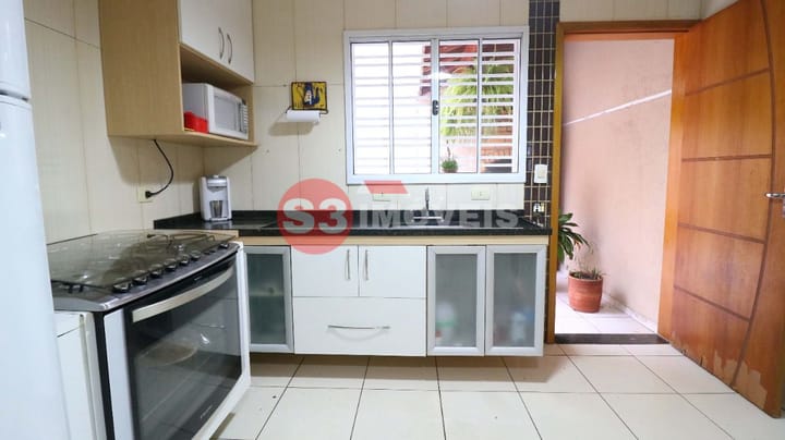 Casa à venda com 3 quartos, 144m² - Foto 25