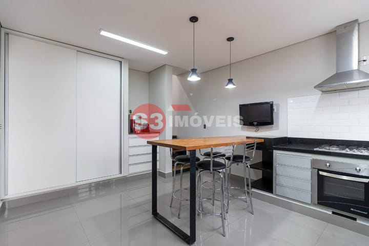 Casa à venda com 3 quartos, 286m² - Foto 11