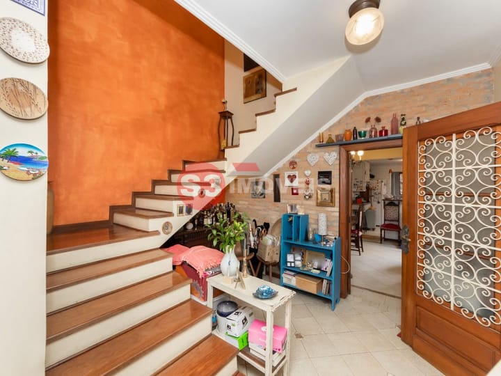 Casa à venda com 3 quartos, 220m² - Foto 7