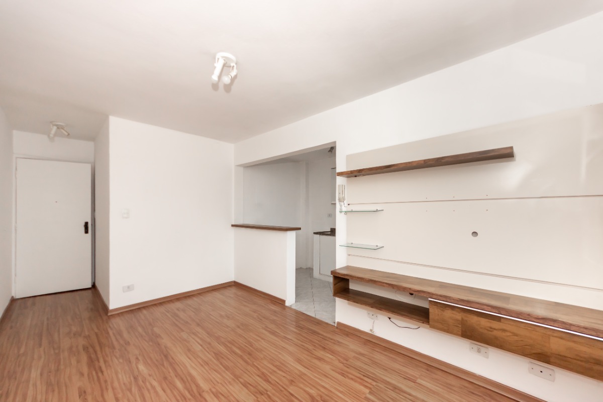 Apartamento à venda com 2 quartos, 70m² - Foto 4