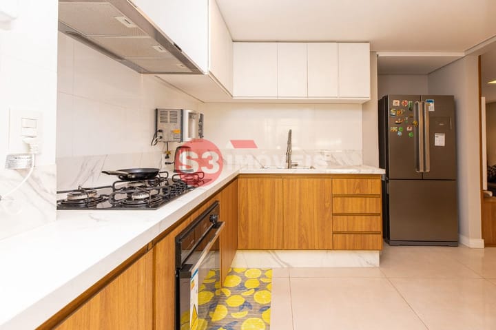 Apartamento à venda com 3 quartos, 165m² - Foto 20