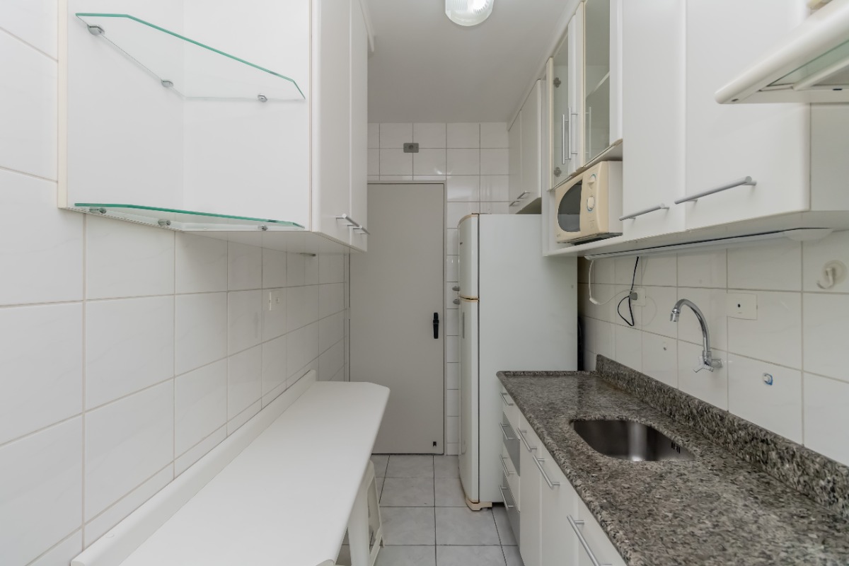 Apartamento à venda com 2 quartos, 49m² - Foto 21