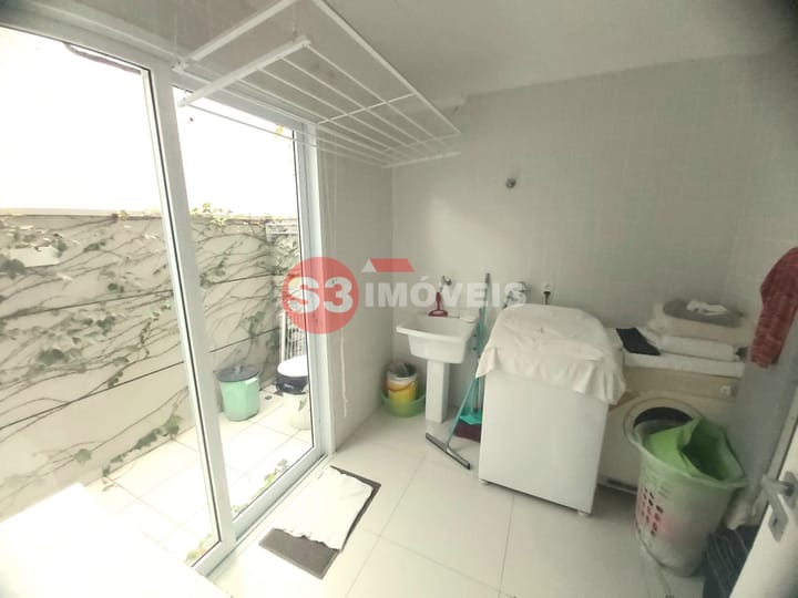 Casa de Condomínio à venda e aluguel com 4 quartos, 329m² - Foto 24