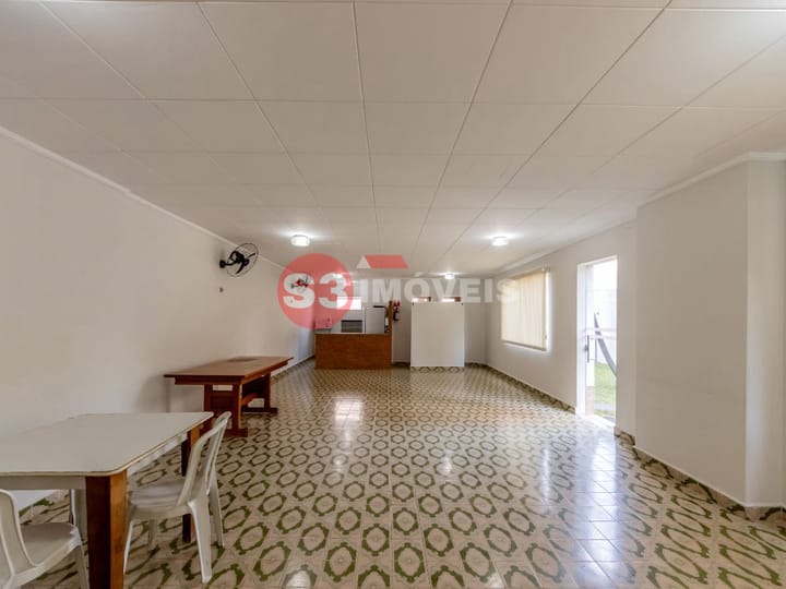 Apartamento à venda com 2 quartos, 80m² - Foto 32