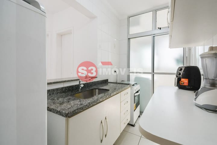 Apartamento à venda com 1 quarto, 45m² - Foto 12