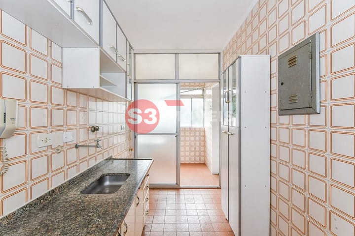 Apartamento à venda com 2 quartos, 68m² - Foto 17