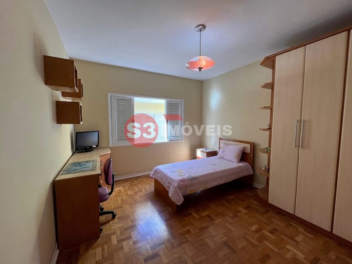 Casa à venda com 3 quartos, 269m² - Foto 8