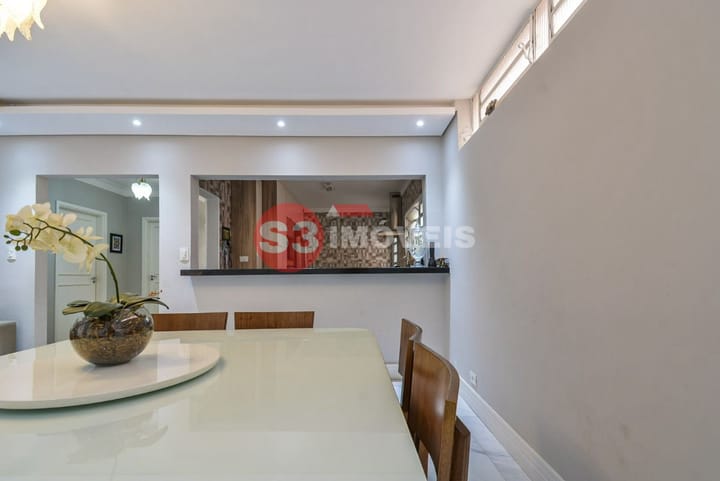 Casa à venda com 3 quartos, 159m² - Foto 9