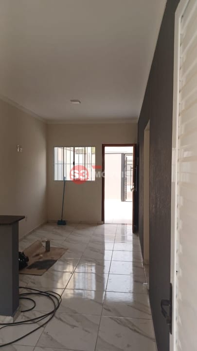 Casa à venda com 2 quartos, 50m² - Foto 10