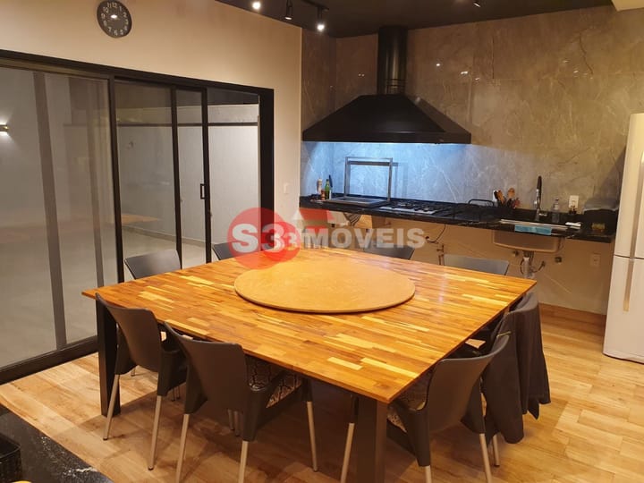 Casa à venda com 3 quartos, 178m² - Foto 10