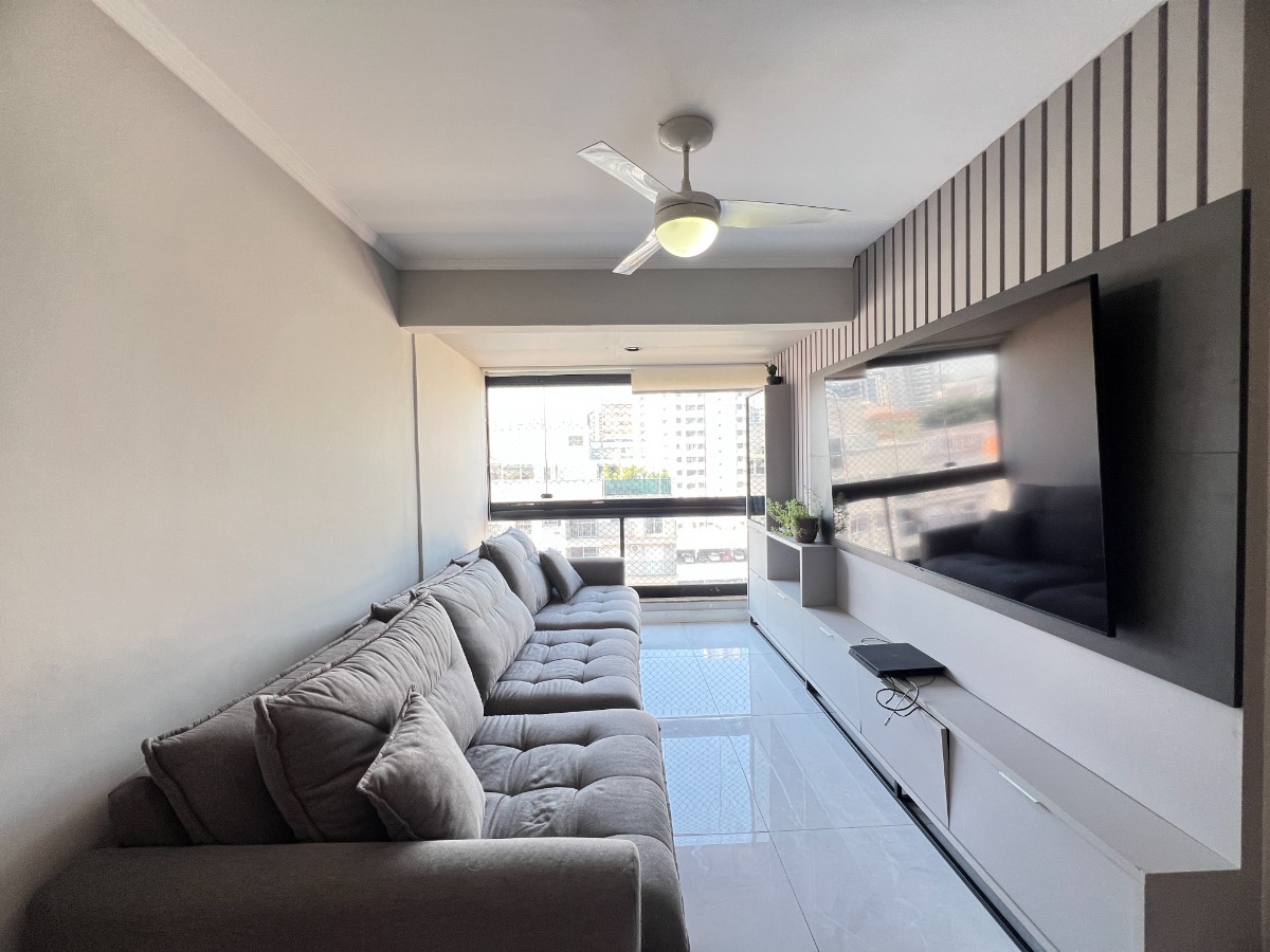 Apartamento à venda com 3 quartos, 76m² - Foto 3