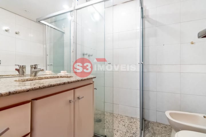 Apartamento à venda com 3 quartos, 245m² - Foto 20