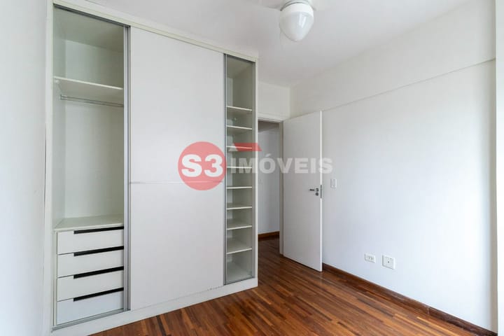 Apartamento à venda com 3 quartos, 86m² - Foto 13