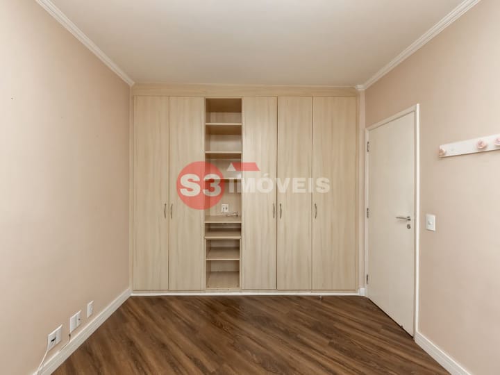 Apartamento à venda com 3 quartos, 117m² - Foto 13