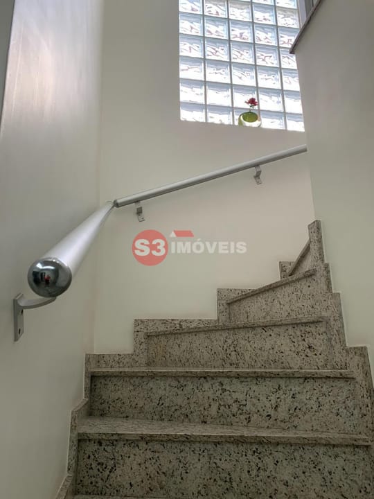 Casa à venda com 3 quartos, 140m² - Foto 8