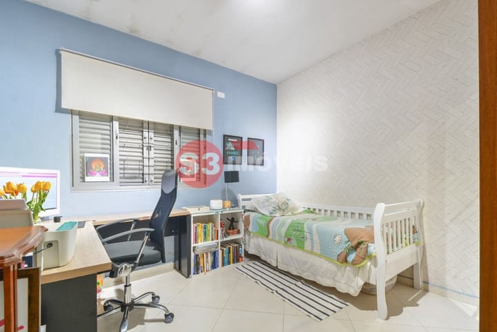 Casa à venda com 4 quartos, 194m² - Foto 40