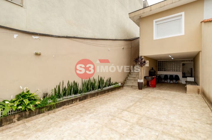 Casa à venda com 4 quartos, 150m² - Foto 32