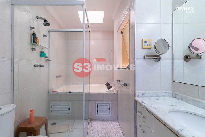 Casa à venda com 4 quartos, 348m² - Foto 23