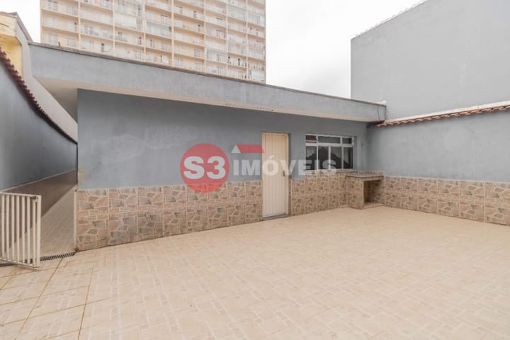 Casa à venda com 3 quartos, 250m² - Foto 27