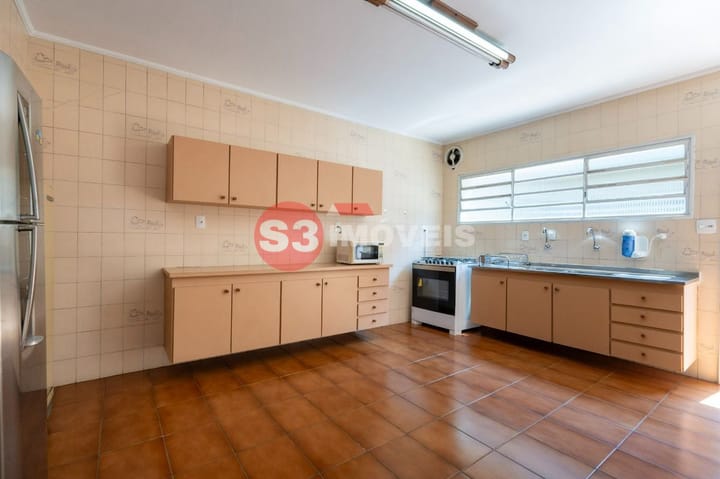 Casa à venda com 3 quartos, 217m² - Foto 42