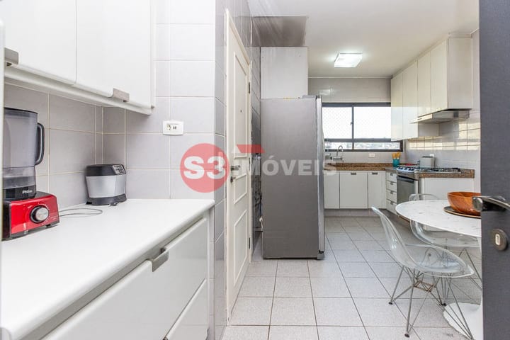 Apartamento à venda com 4 quartos, 171m² - Foto 19