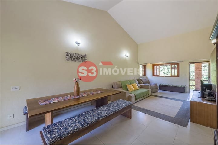 Casa de Condomínio à venda com 3 quartos, 379m² - Foto 8