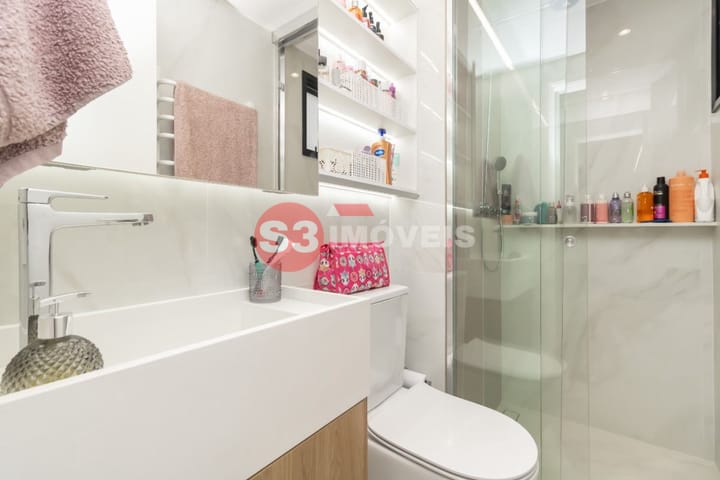 Apartamento à venda com 2 quartos, 84m² - Foto 17