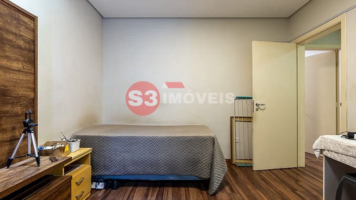 Casa à venda com 4 quartos, 300m² - Foto 46