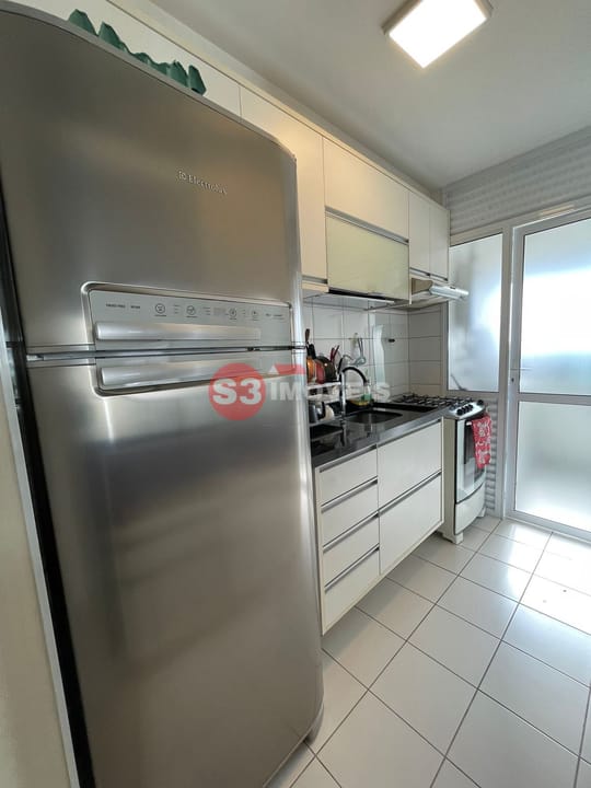 Apartamento à venda com 2 quartos, 65m² - Foto 31