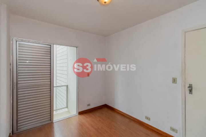 Apartamento à venda com 3 quartos, 107m² - Foto 9