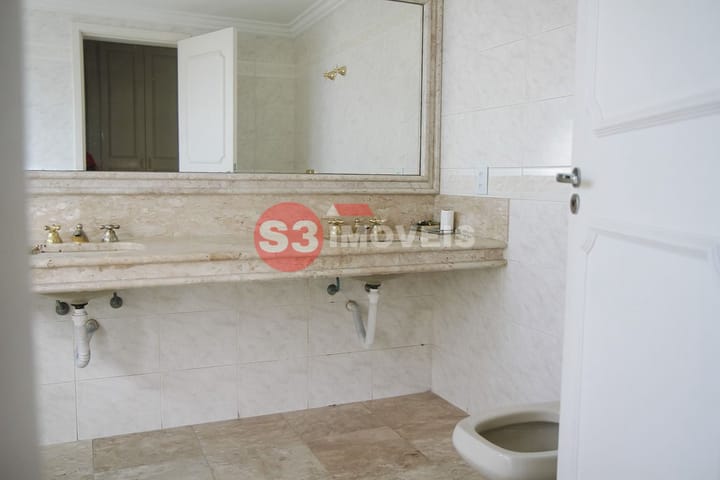 Apartamento à venda com 3 quartos, 243m² - Foto 53