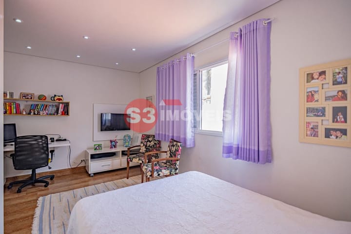 Casa à venda com 4 quartos, 188m² - Foto 44