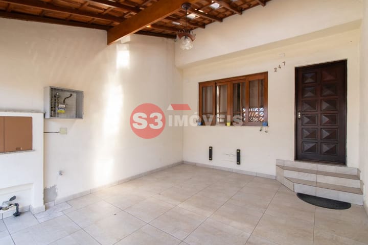 Casa à venda com 3 quartos, 142m² - Foto 5