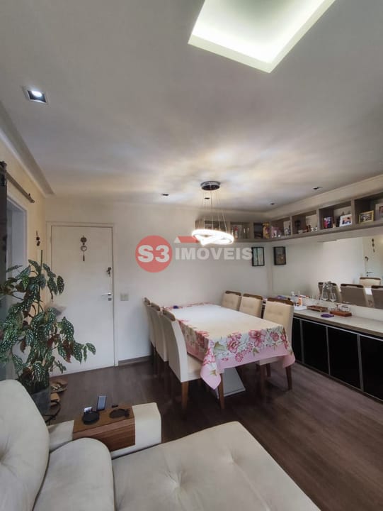 Apartamento à venda com 2 quartos, 55m² - Foto 15