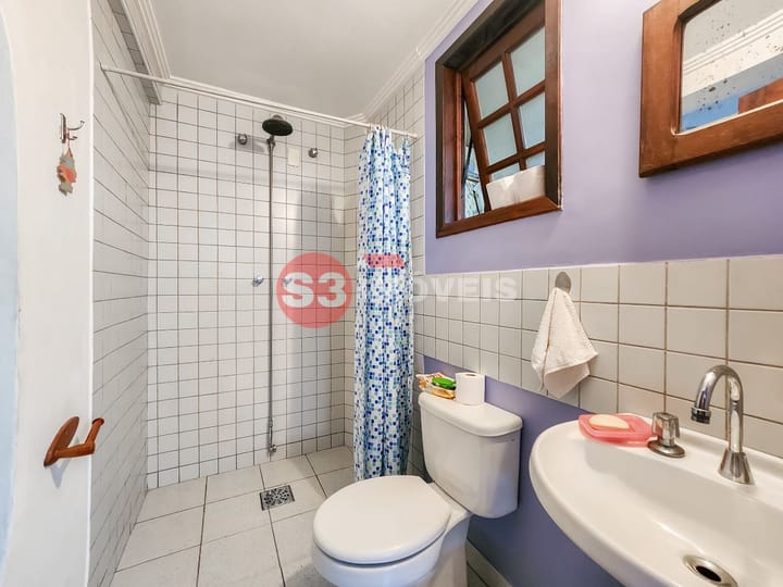 Casa à venda com 3 quartos, 220m² - Foto 9