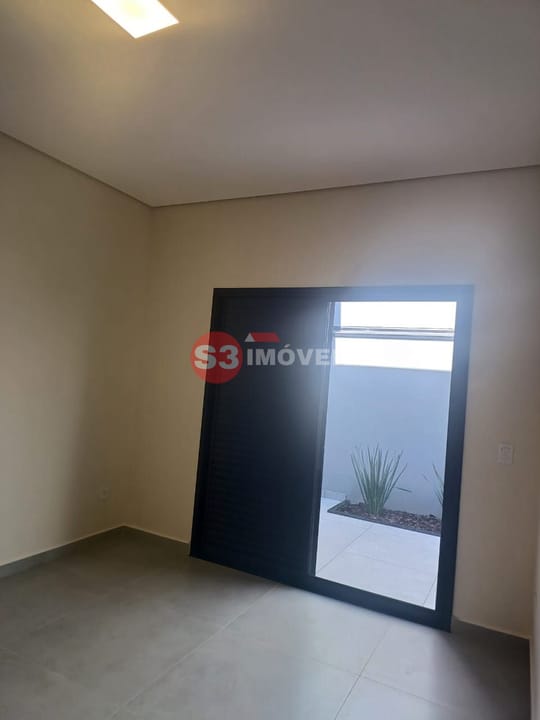 Casa à venda com 3 quartos, 111m² - Foto 14