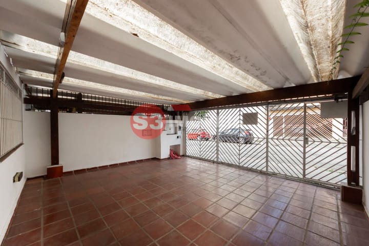 Casa à venda com 3 quartos, 141m² - Foto 2