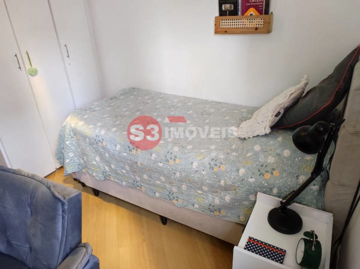 Apartamento à venda com 2 quartos, 64m² - Foto 19