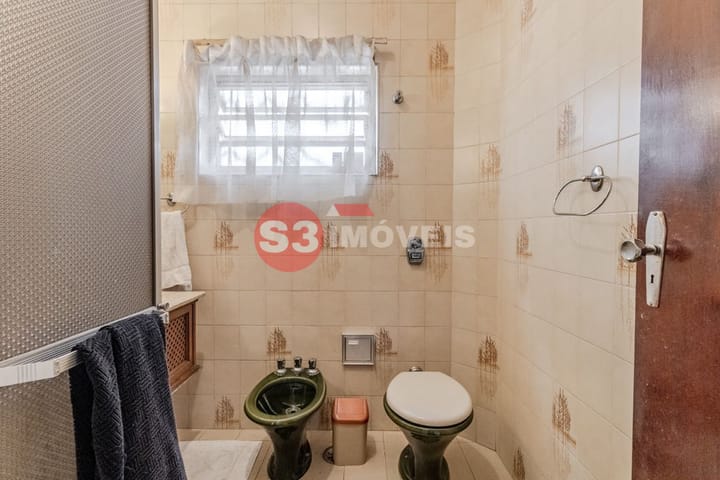 Casa à venda com 5 quartos, 200m² - Foto 58