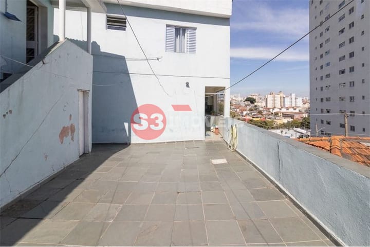 Casa à venda com 5 quartos, 215m² - Foto 6