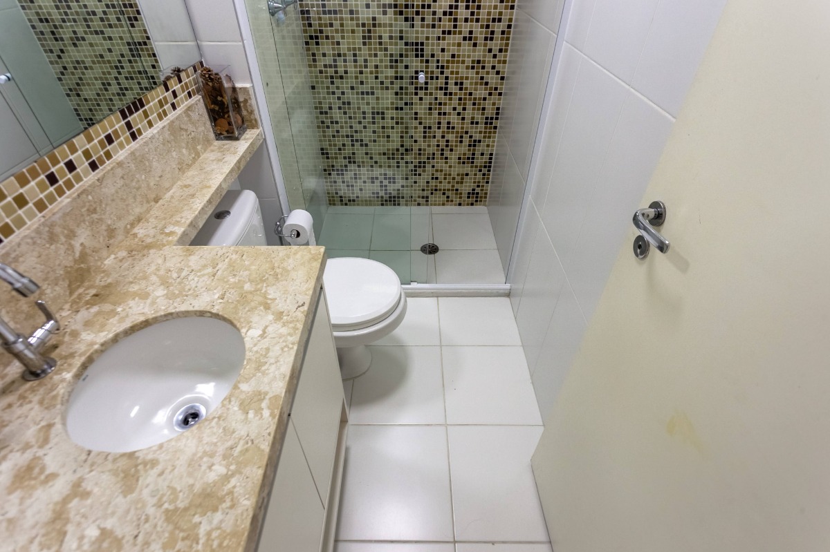 Apartamento à venda com 2 quartos, 69m² - Foto 17