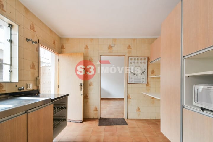 Casa à venda com 4 quartos, 331m² - Foto 23