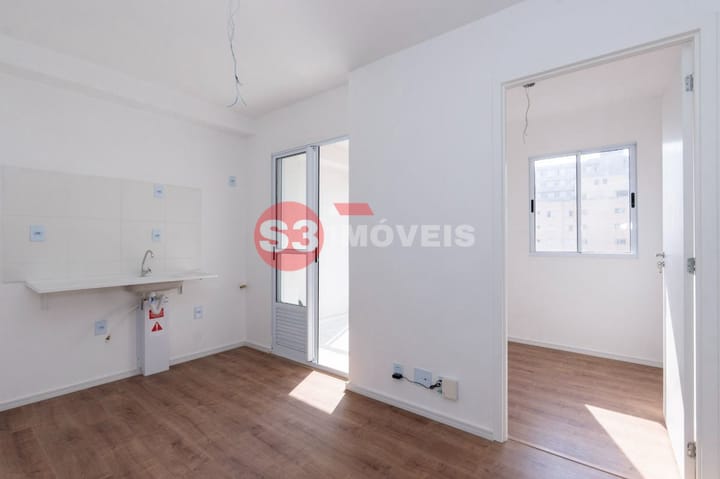 Apartamento à venda com 2 quartos, 30m² - Foto 13