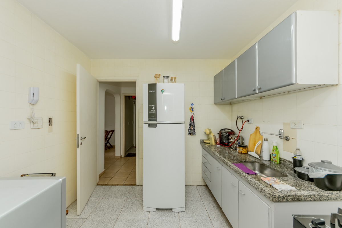 Apartamento à venda com 3 quartos, 70m² - Foto 17