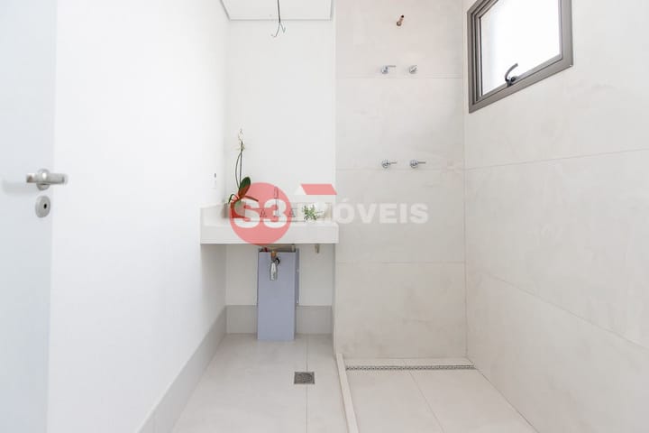 Apartamento à venda com 4 quartos, 232m² - Foto 25